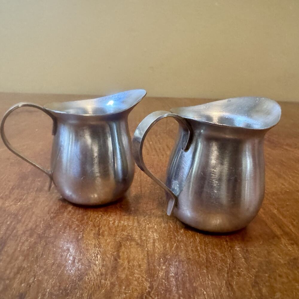 2 Vollrath Stainless Steel Creamer Pitchers Japan A8 8 Oz Restaurant 2 1/2”